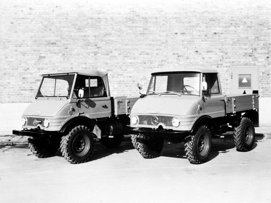  Mercedes-Benz Unimog U40 1966 года  (фото 1 из 5)